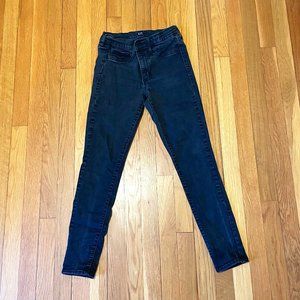 Very Gently Worn Skinny Black Gap Size 6 Denim Jeans